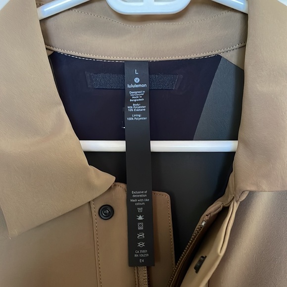 Lululemon Jacket - Picture 3 of 4